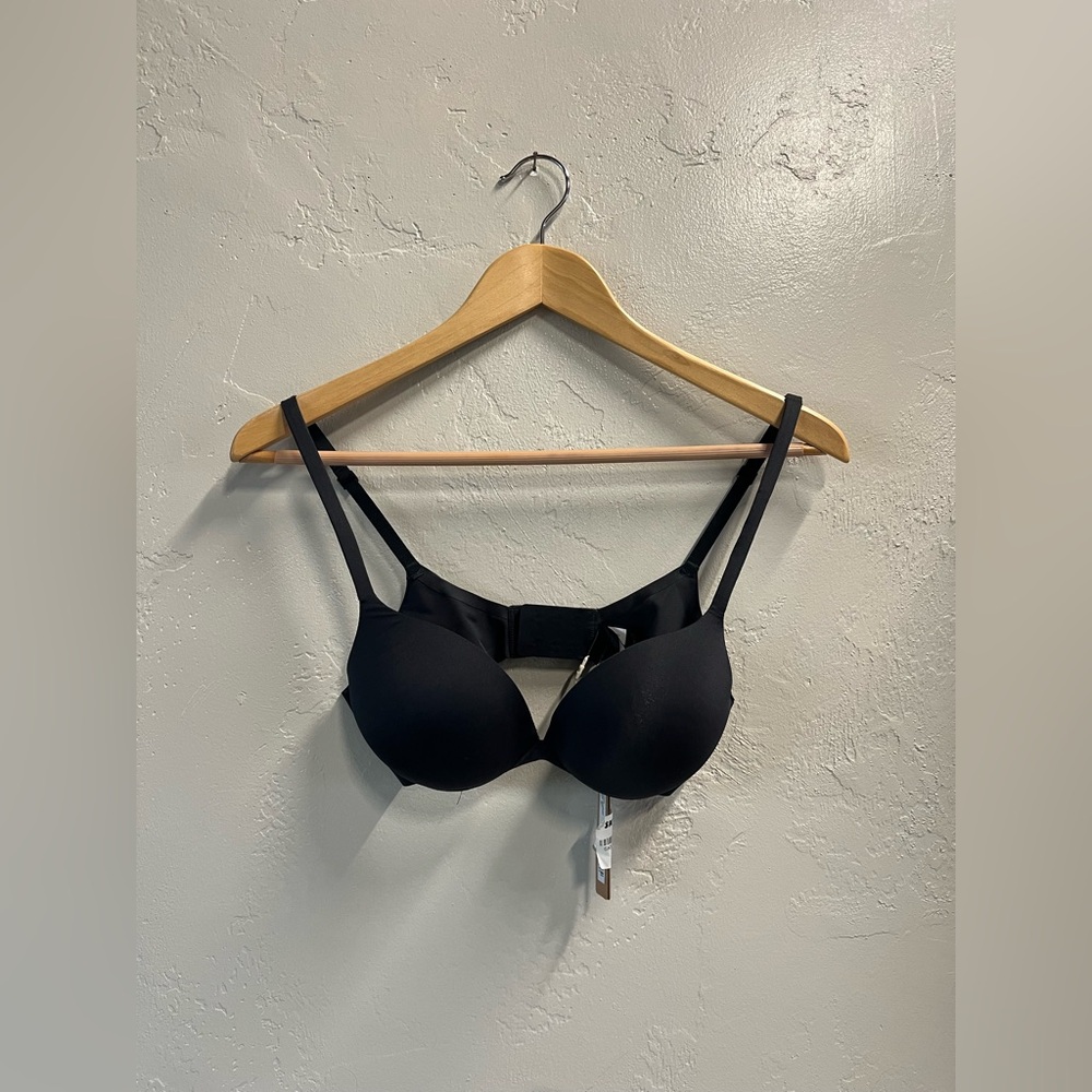 SKIMS Ultimate Push Up Plunge Bra NWT Onyx Color